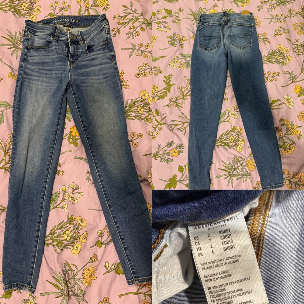 American Eagle Outfitters Light-Mid Blue Skinny Jeans - Short